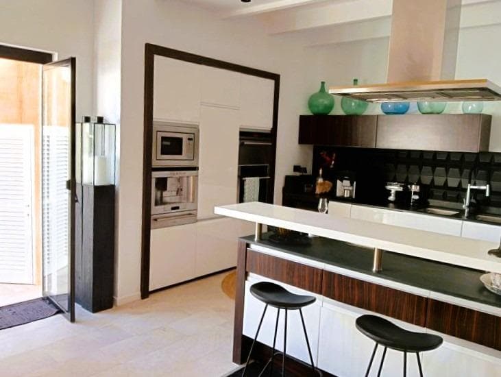 Exclusiva Casa de Pueblo Reformada con Encanto y Vistas en Ses Salines – foto 5