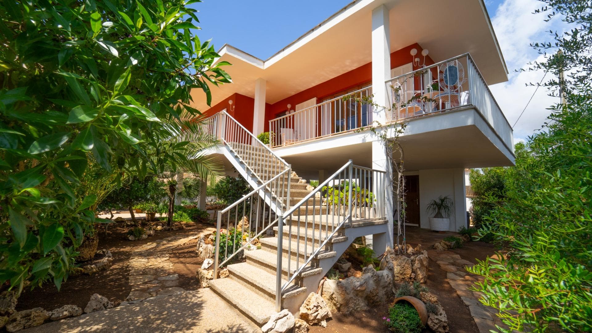 Chalet avec licence touristique à Santanyí : La fusion parfaite entre architecture et tranquillité – foto principal