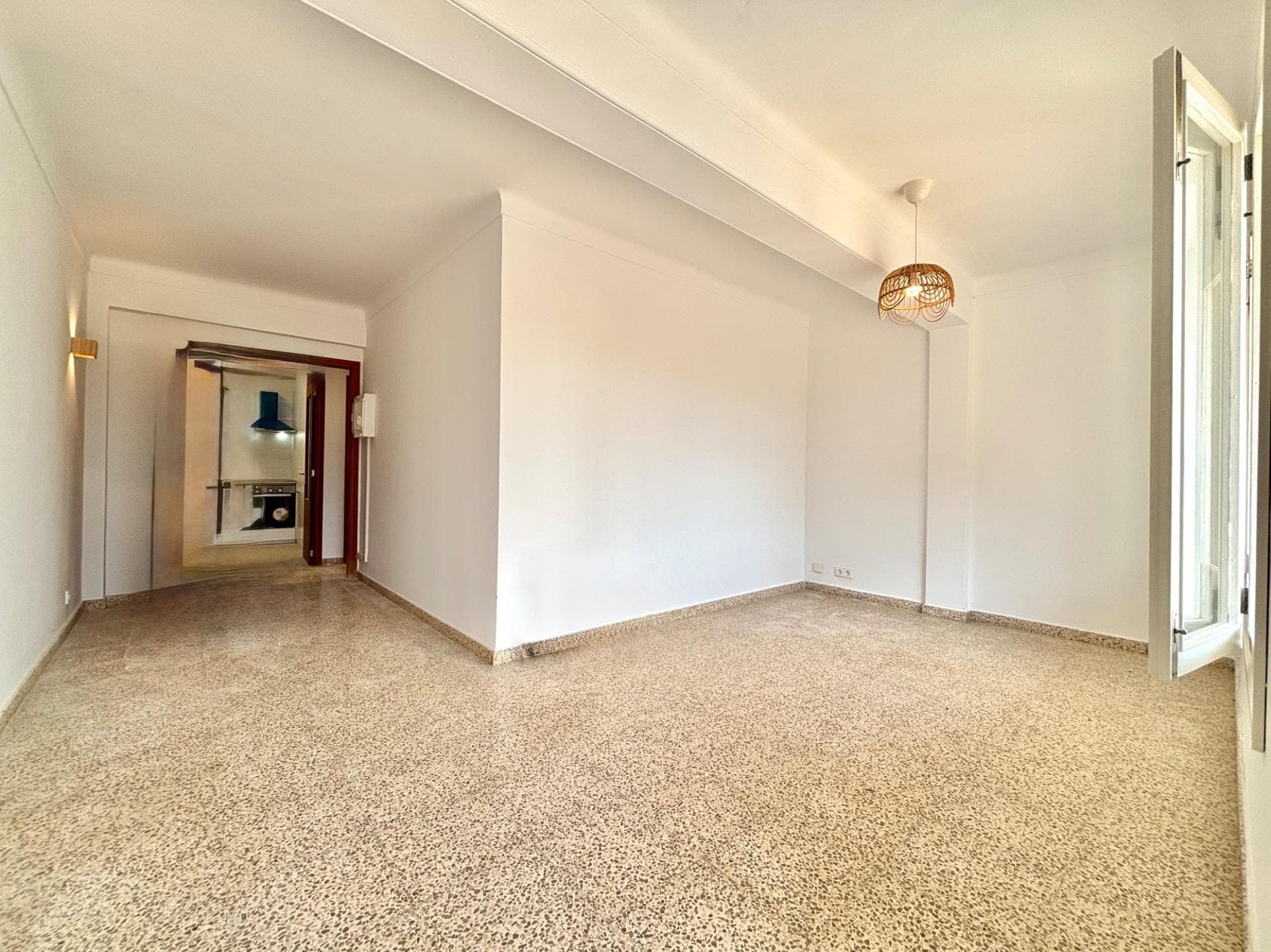 Bonito, luminoso recién reformado planta baja de 2 habitaciones en planta baja en Cala Figuera. – foto 4