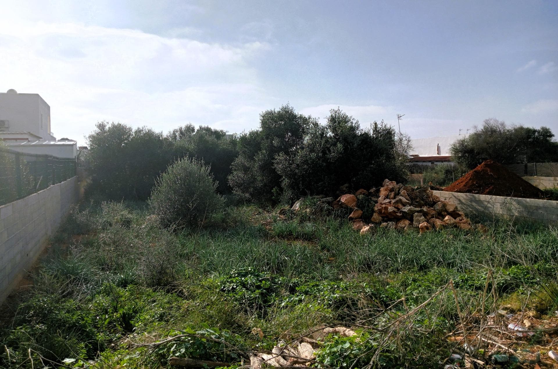 Inversión Estratégica en Santanyí: Solar para Proyectos Comunitarios en la Tranquila Cala D'Or