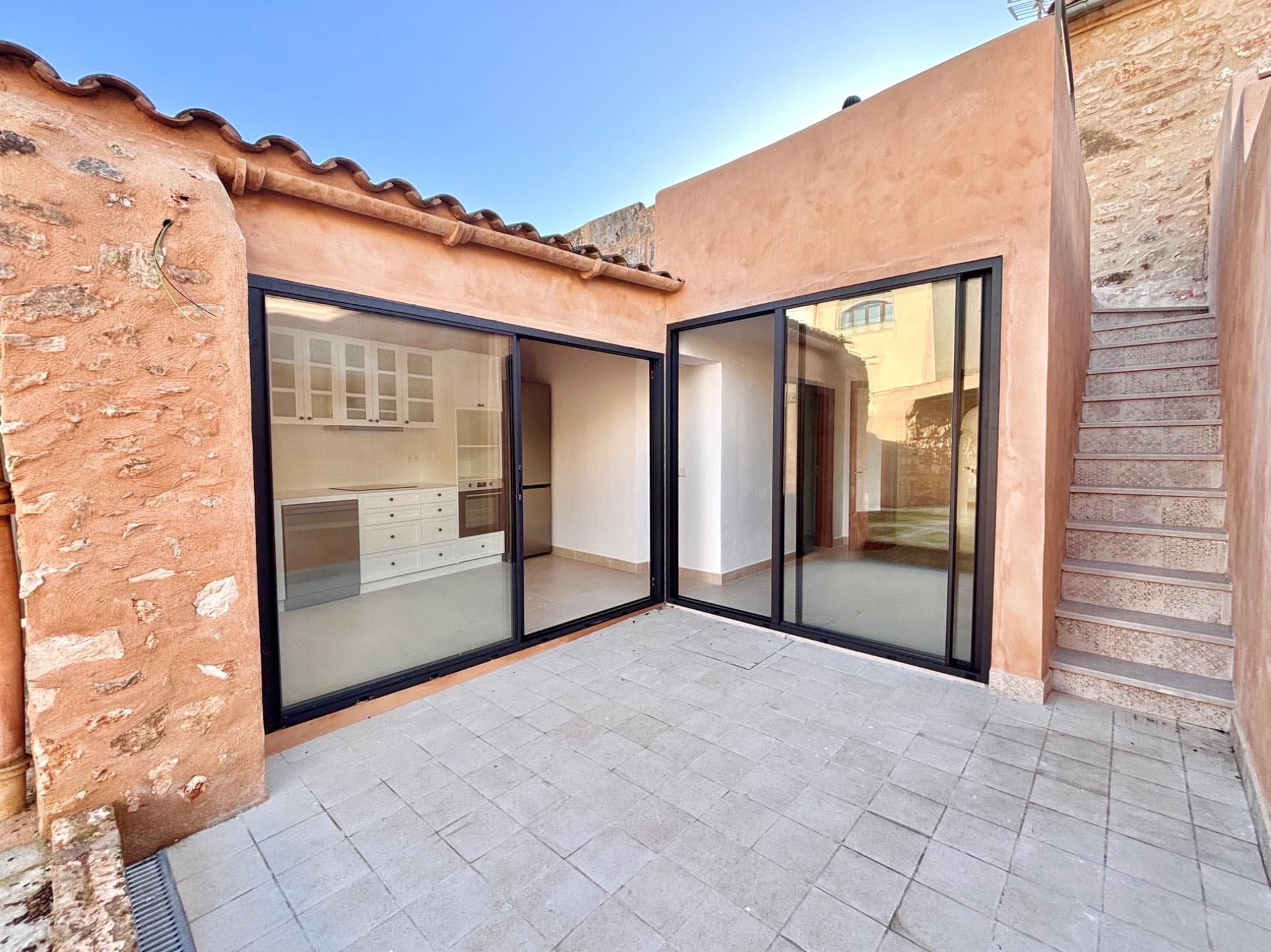 Luminosa planta baja totalmente reformada para estrenar con Patio en Es Llombards. – foto 5