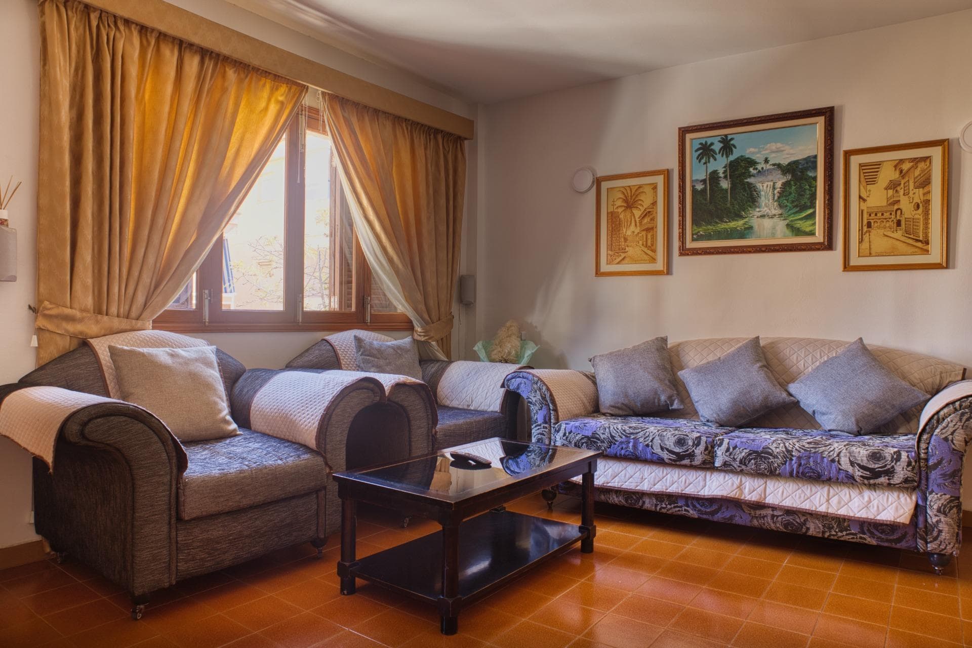 Luminoso piso de 3 habitaciones a 200m de la playa en Cala Millor – foto principal