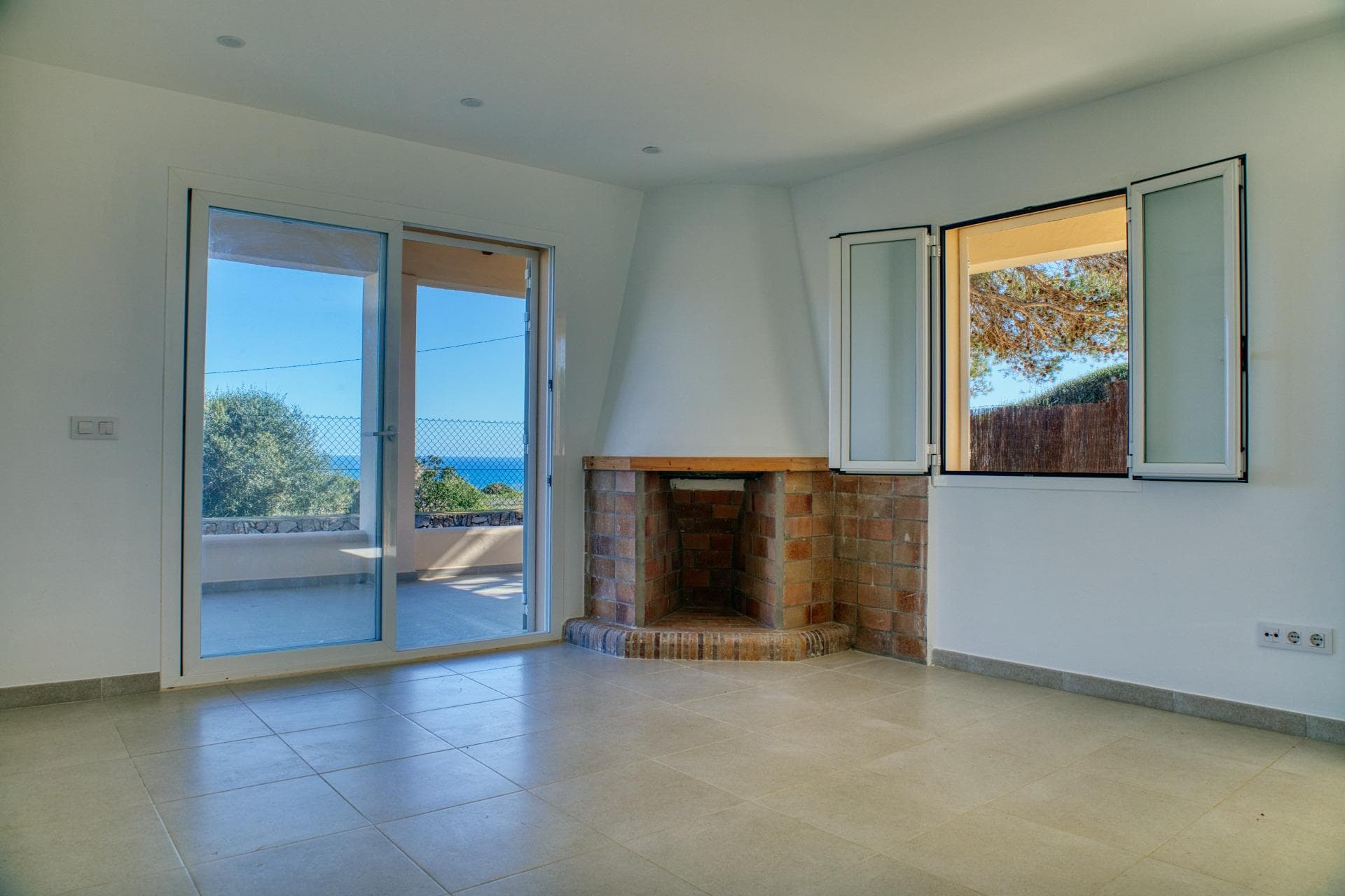 Maison individuelle en bord de mer à Cala Llombards – foto 5