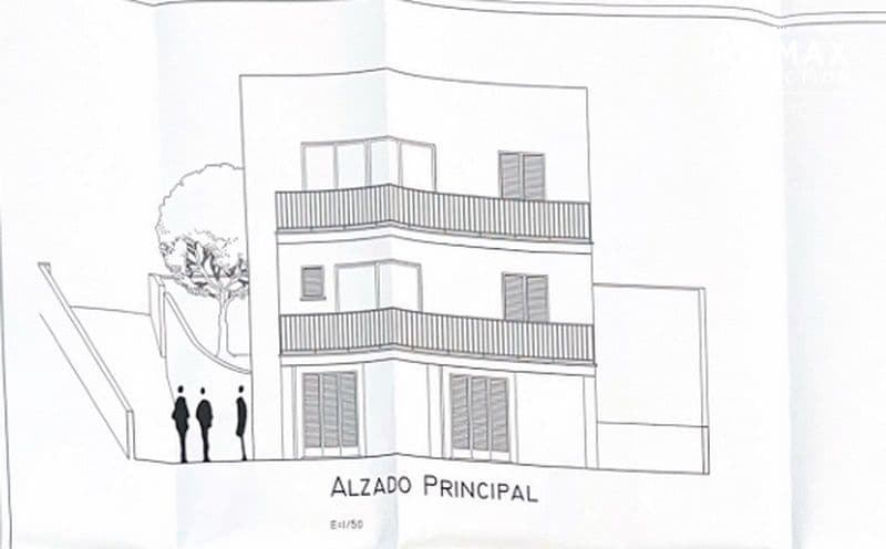 Solar con Licencia y Estructura iniciada en Portocolom – foto 3